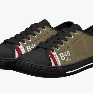 Mark IV Low Top Canvas Trainer - The Tank Museum